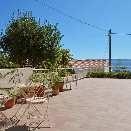 Apartment In With Sea View, Balcony, Air Conditioning, Wifi 91-3 *