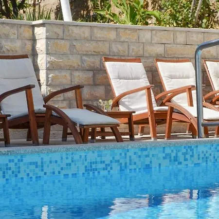 In With Sea View, Balcony, Air Conditioning, Wifi 91-3
