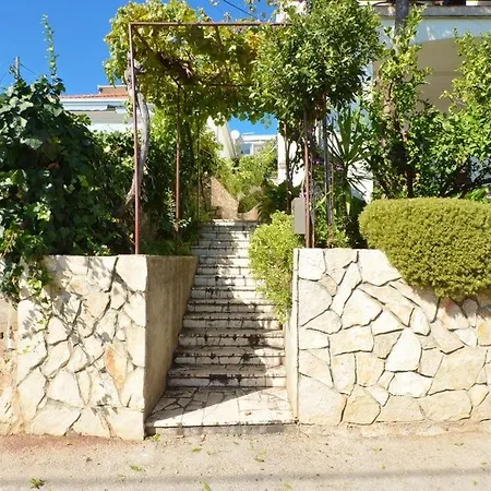 In With Sea View, Balcony, Air Conditioning, Wifi 91-3 * Seget Vranjica